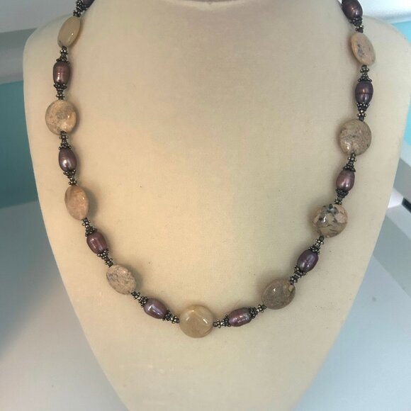 Handmade Jasper and Freshwater Pearl Necklace - Picture 4 of 6